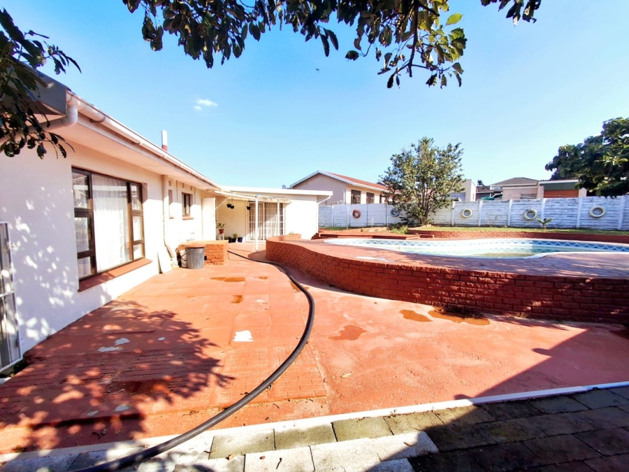 4 Bedroom Property for Sale in Haven Hills Eastern Cape